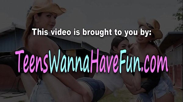 Amateur teen lesbians