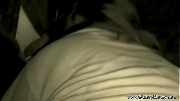 Amateur Anal Sex from Chubby Blondy